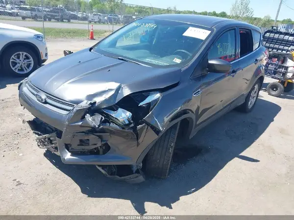 1FMCU9GX1GUB92472 2016 FORD ESCAPE - Image 2