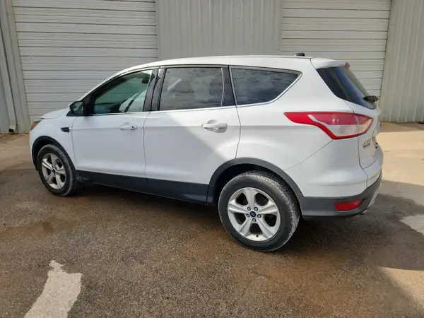 1FMCU9GX1GUC03972 2016 FORD ESCAPE - Image 2