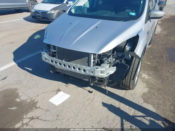 1FMCU9GX1GUC16687 2016 FORD ESCAPE - Image 2