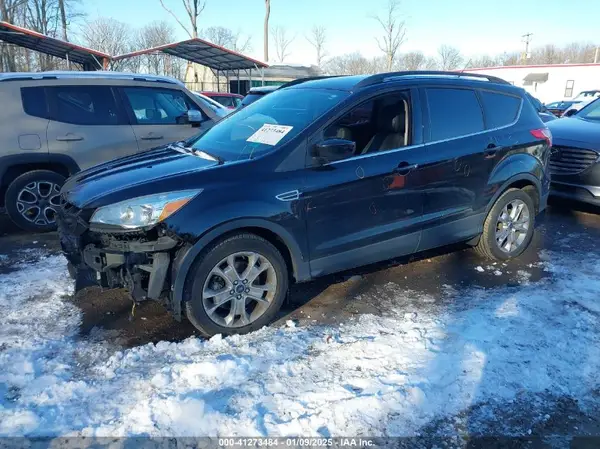1FMCU9GX2GUA02260 2016 FORD ESCAPE - Image 2