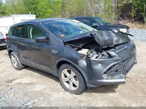 1FMCU9GX2GUA47702 2016 FORD ESCAPE - Image 1