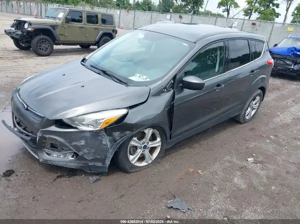 1FMCU9GX2GUA58876 2016 FORD ESCAPE - Image 2