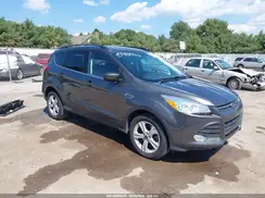 1FMCU9GX2GUB35262 2016 FORD ESCAPE
