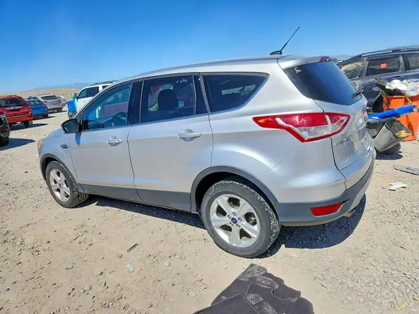 1FMCU9GX2GUB39621 2016 FORD ESCAPE - Image 2