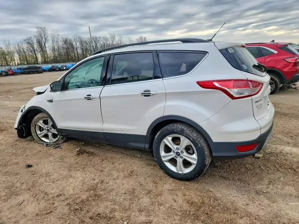 1FMCU9GX2GUB57178 2016 FORD ESCAPE - Image 2