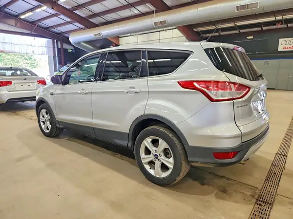 1FMCU9GX2GUB64485 2016 FORD ESCAPE - Image 2