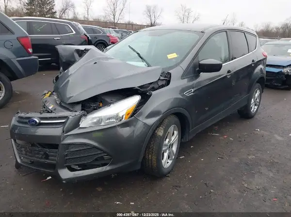 1FMCU9GX2GUB92125 2016 FORD ESCAPE - Image 2