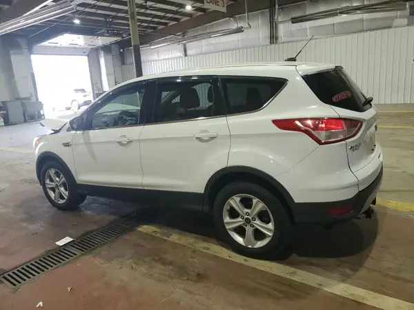 1FMCU9GX2GUC03978 2016 FORD ESCAPE - Image 2