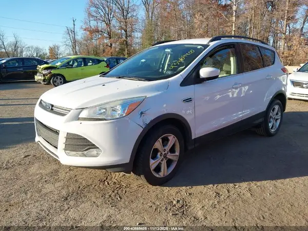 1FMCU9GX2GUC62397 2016 FORD ESCAPE - Image 2