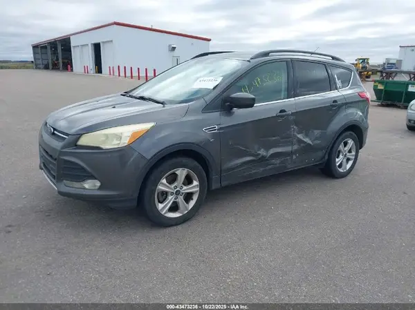 1FMCU9GX3GUA98254 2016 FORD ESCAPE - Image 2