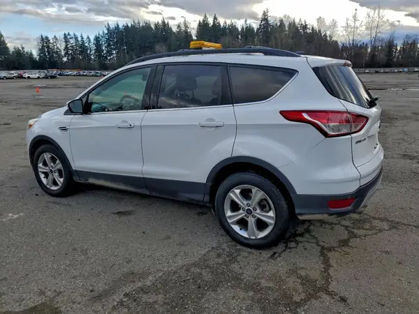1FMCU9GX3GUB16641 2016 FORD ESCAPE - Image 2
