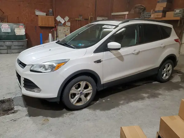 1FMCU9GX3GUB19149 2016 FORD ESCAPE - Image 1