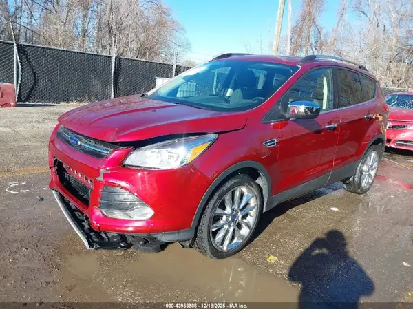 1FMCU9GX3GUB37358 2016 FORD ESCAPE - Image 2