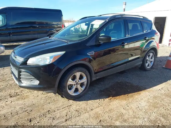 1FMCU9GX3GUB78766 2016 FORD ESCAPE - Image 2