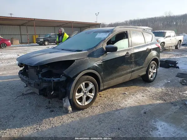 1FMCU9GX3GUB93106 2016 FORD ESCAPE - Image 2