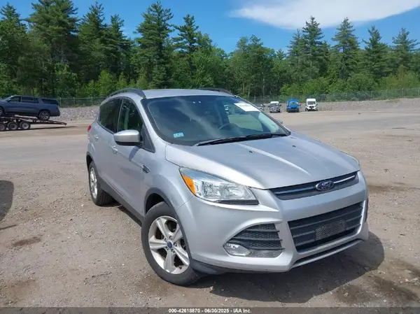 1FMCU9GX3GUC03956 2016 FORD ESCAPE - Image 1