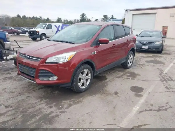 1FMCU9GX3GUC17212 2016 FORD ESCAPE - Image 2