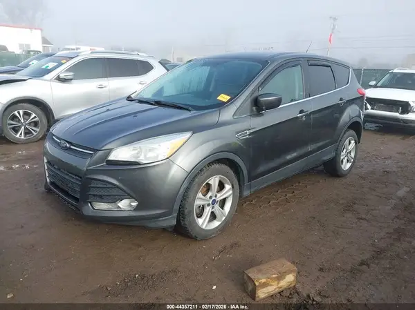 1FMCU9GX3GUC76034 2016 FORD ESCAPE - Image 2