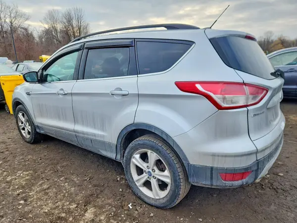 1FMCU9GX4GUA48737 2016 FORD ESCAPE - Image 2