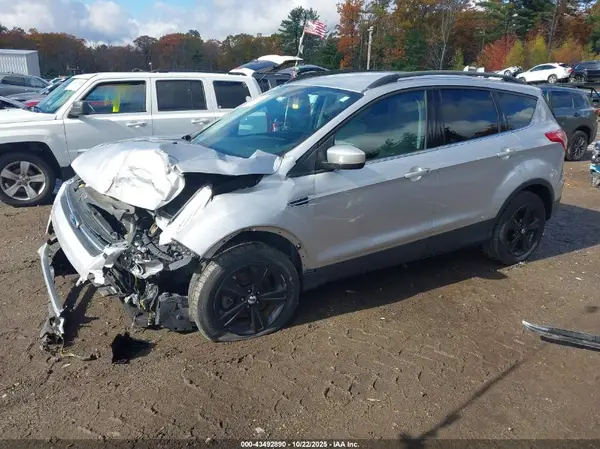1FMCU9GX4GUA88428 2016 FORD ESCAPE - Image 2