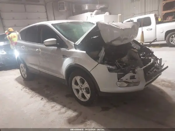 1FMCU9GX4GUB59966 2016 FORD ESCAPE - Image 1