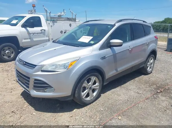 1FMCU9GX4GUC01617 2016 FORD ESCAPE - Image 2