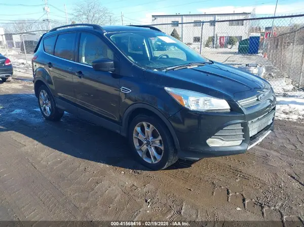 1FMCU9GX4GUC32866 2016 FORD ESCAPE - Image 1