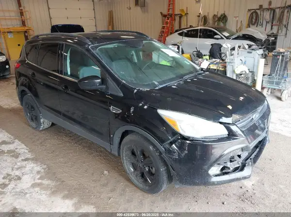 1FMCU9GX5GUB01512 2016 FORD ESCAPE - Image 1