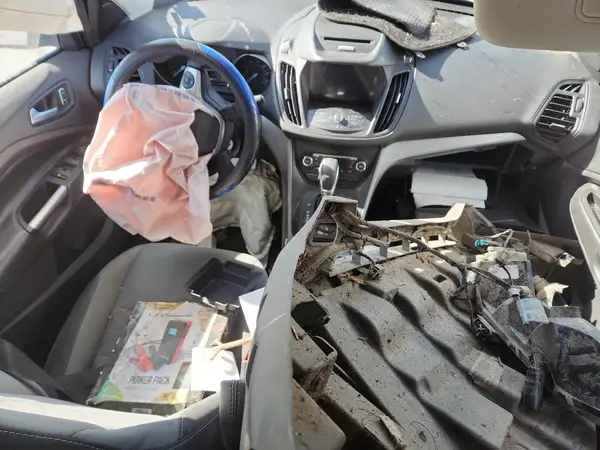 1FMCU9GX5GUB64609 2016 FORD ESCAPE - Image 8