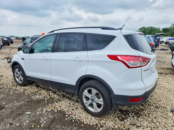 1FMCU9GX5GUB70572 2016 FORD ESCAPE - Image 2