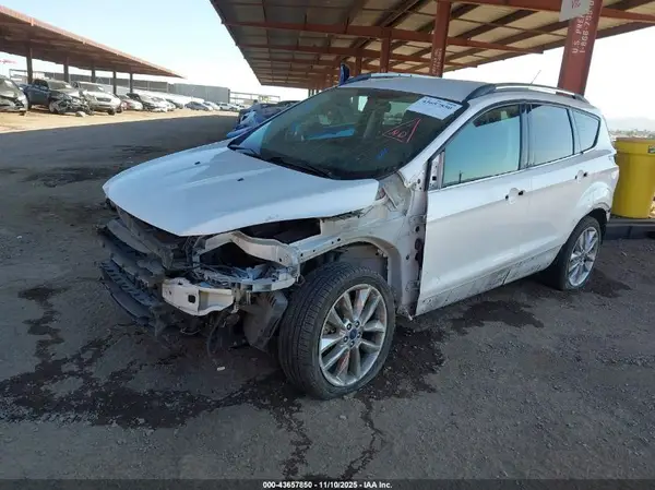 1FMCU9GX5GUC00637 2016 FORD ESCAPE - Image 2