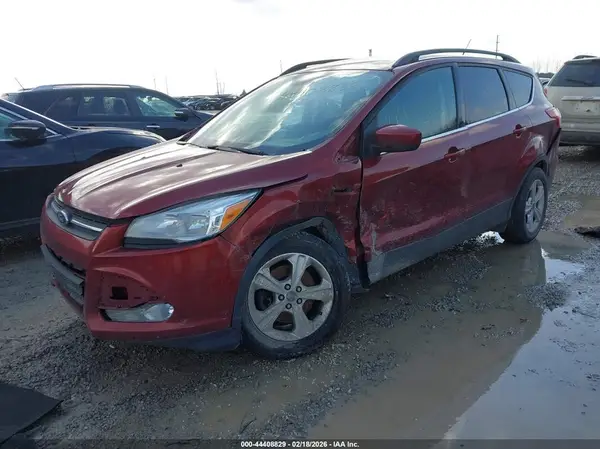 1FMCU9GX5GUC07703 2016 FORD ESCAPE - Image 2