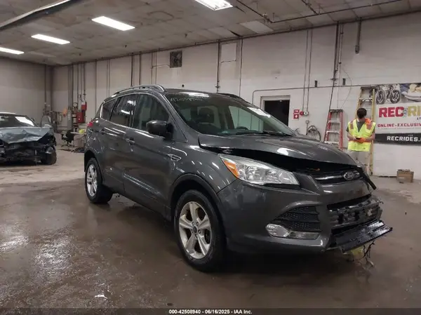 1FMCU9GX5GUC32391 2016 FORD ESCAPE - Image 1