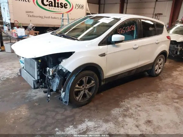 1FMCU9GX5GUC44900 2016 FORD ESCAPE - Image 2
