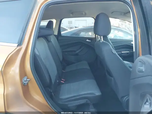 1FMCU9GX5GUC89240 2016 FORD ESCAPE - Image 8