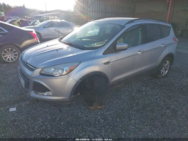 1FMCU9GX6GUA03475 2016 FORD ESCAPE - Image 2