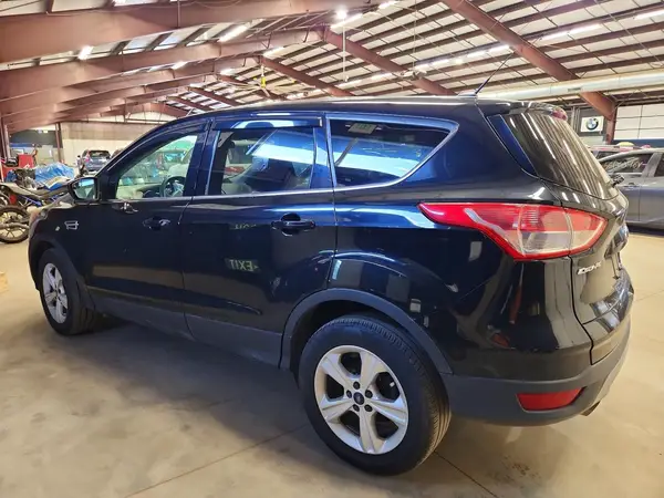 1FMCU9GX6GUA06473 2016 FORD ESCAPE - Image 2