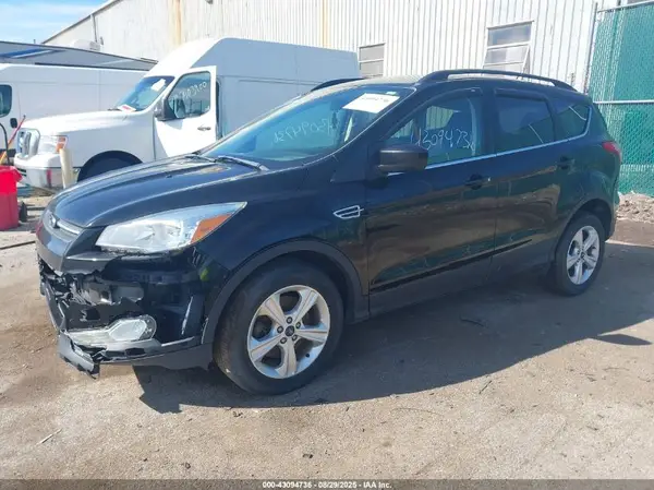 1FMCU9GX6GUA46701 2016 FORD ESCAPE - Image 2
