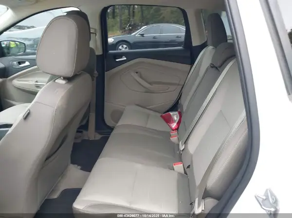 1FMCU9GX6GUA55544 2016 FORD ESCAPE - Image 8