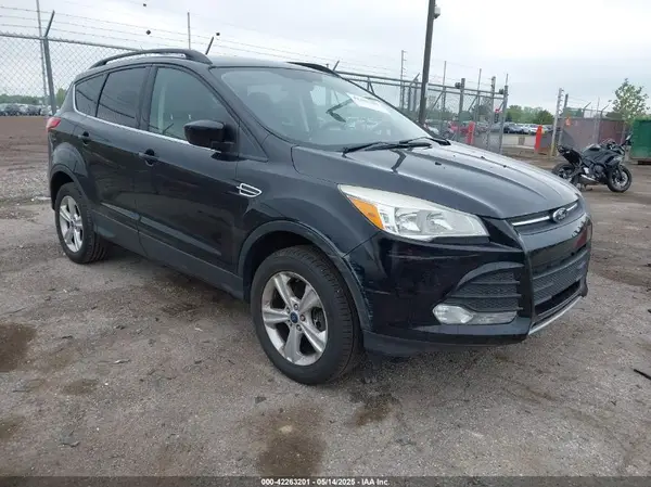 1FMCU9GX6GUA57729 2016 FORD ESCAPE - Image 1