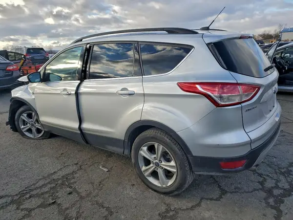 1FMCU9GX6GUA79732 2016 FORD ESCAPE - Image 2