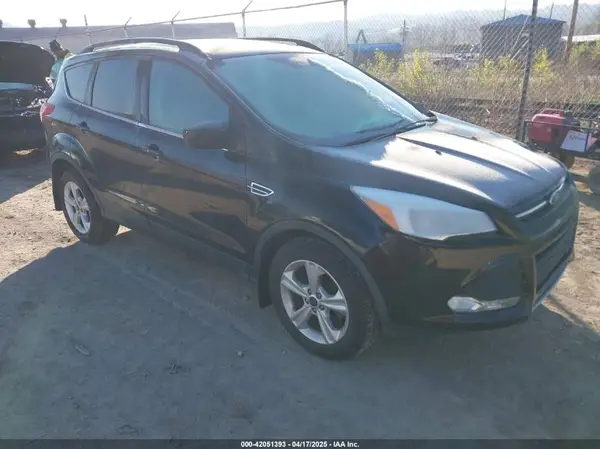1FMCU9GX6GUB13846 2016 FORD ESCAPE - Image 1