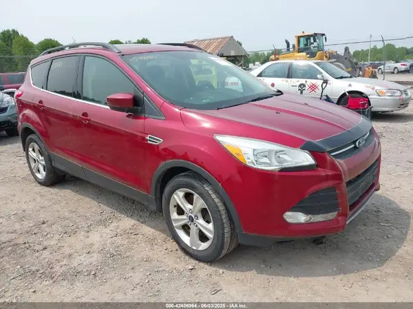 1FMCU9GX6GUB29495 2016 FORD ESCAPE - Image 1