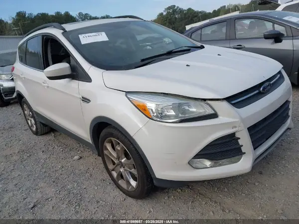 1FMCU9GX6GUB50752 2016 FORD ESCAPE - Image 1