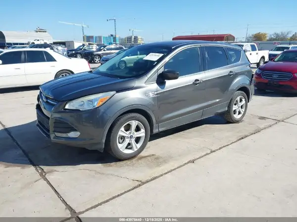 1FMCU9GX6GUB61556 2016 FORD ESCAPE - Image 2