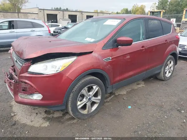 1FMCU9GX6GUB64943 2016 FORD ESCAPE - Image 2
