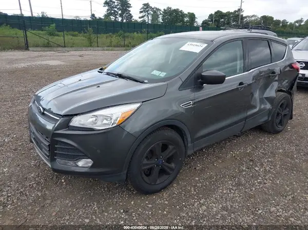 1FMCU9GX6GUC03367 2016 FORD ESCAPE - Image 2