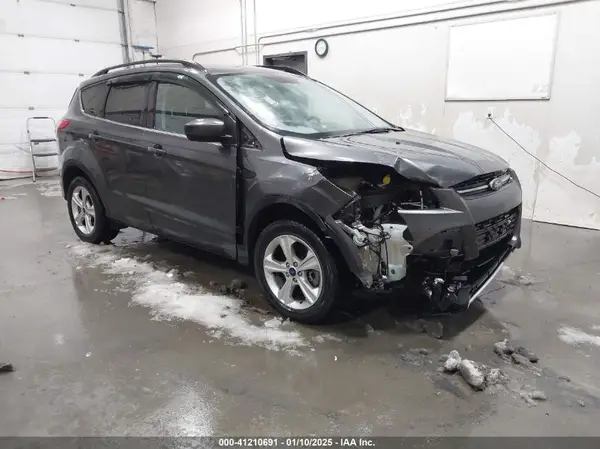 1FMCU9GX6GUC24672 2016 FORD ESCAPE - Image 1