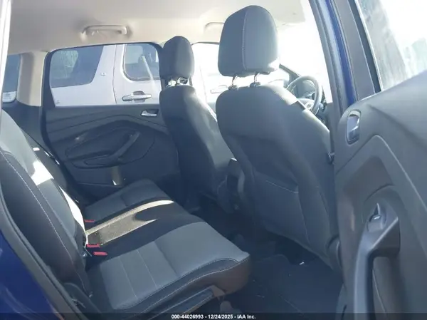 1FMCU9GX6GUC27622 2016 FORD ESCAPE - Image 8