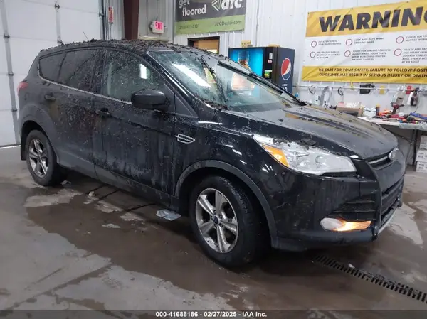 1FMCU9GX6GUC66971 2016 FORD ESCAPE - Image 1